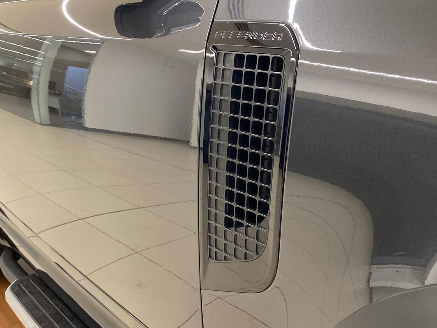 Used Land Rover Defender 2023 for sale - 77489483: Photo 40