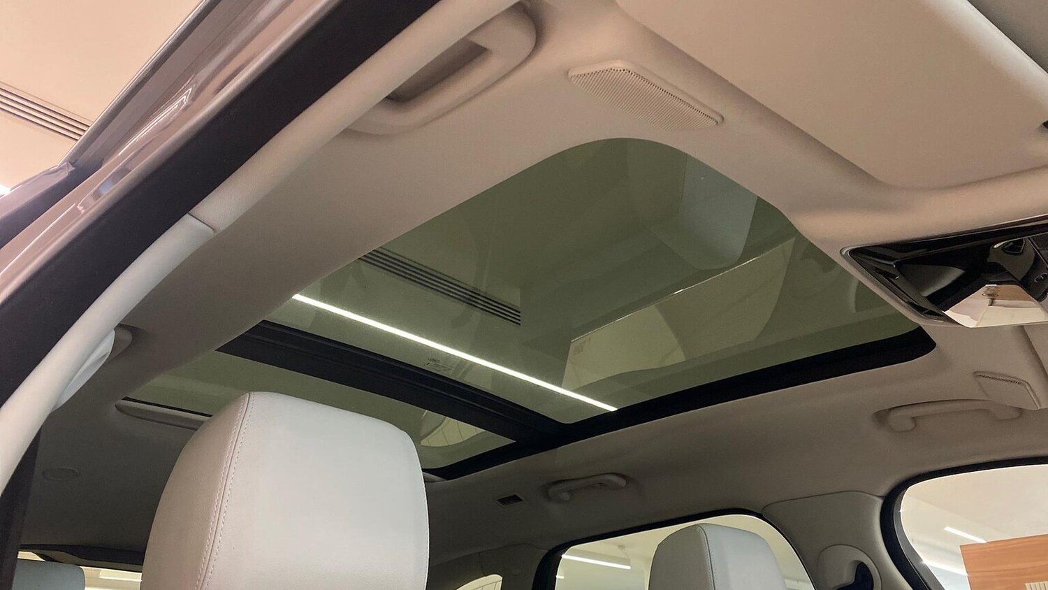 Used Land Rover Range Rover Velar 2022 for sale - 78191552: Photo 21