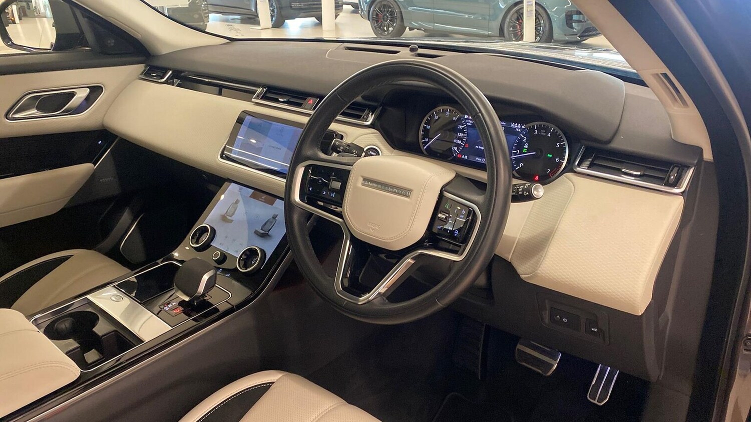 Used Land Rover Range Rover Velar 2022 for sale - 78191552: Photo 37