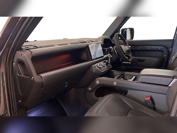 Used Land Rover Defender 2022 for sale - 78191553: Photo