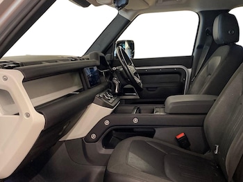 Used Land Rover Defender 2020 for sale - 75608356: Photo