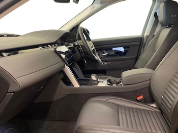 Used Land Rover Discovery Sport 2025 for sale - 75962328: Photo