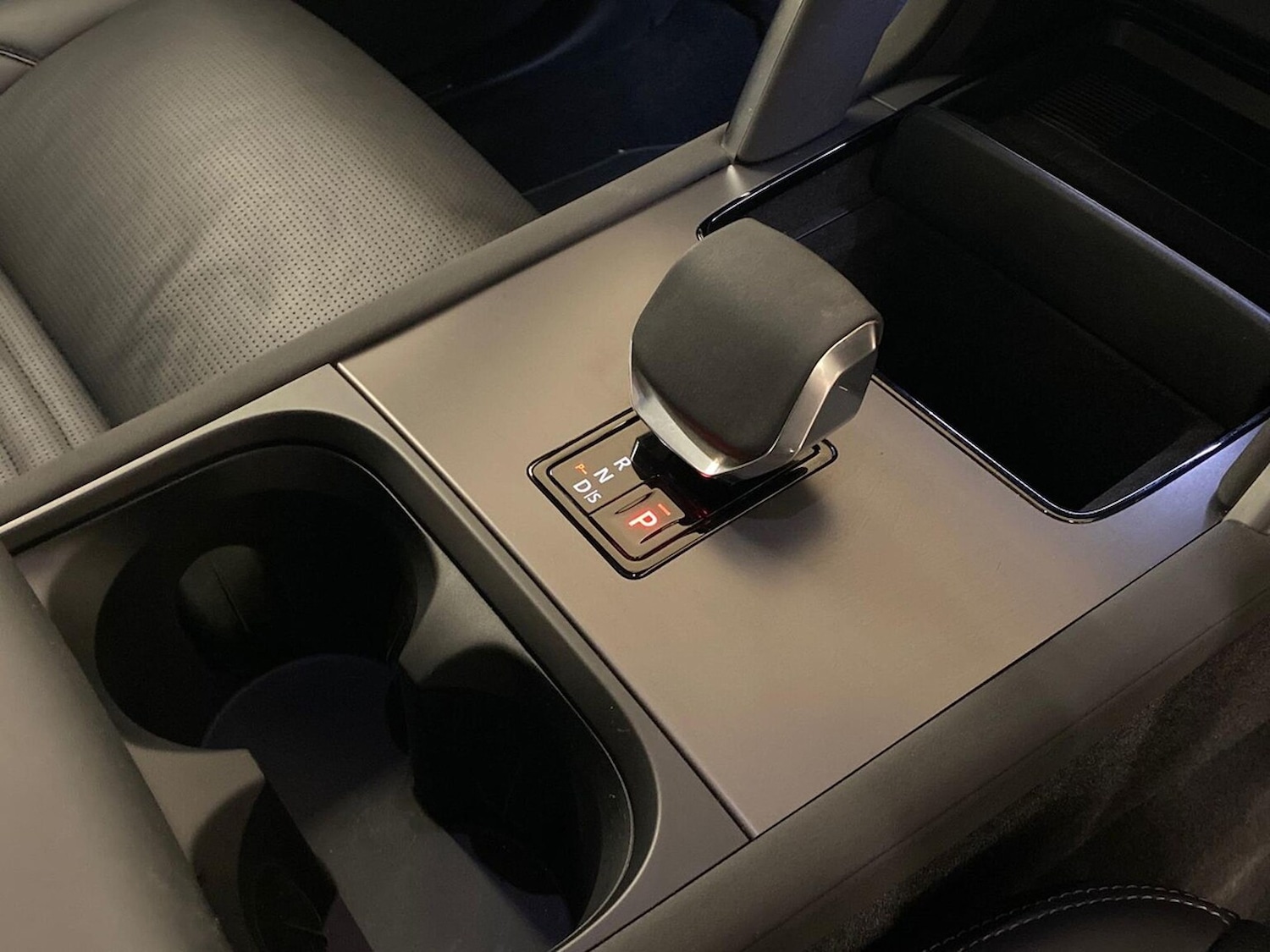 Used Land Rover Discovery Sport 2024 for sale - 77085467: Photo 13