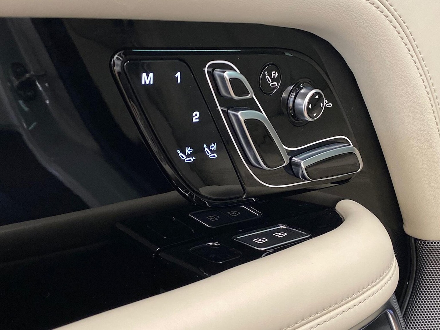 Used Land Rover Range Rover 2021 for sale - 76778311: Photo 31