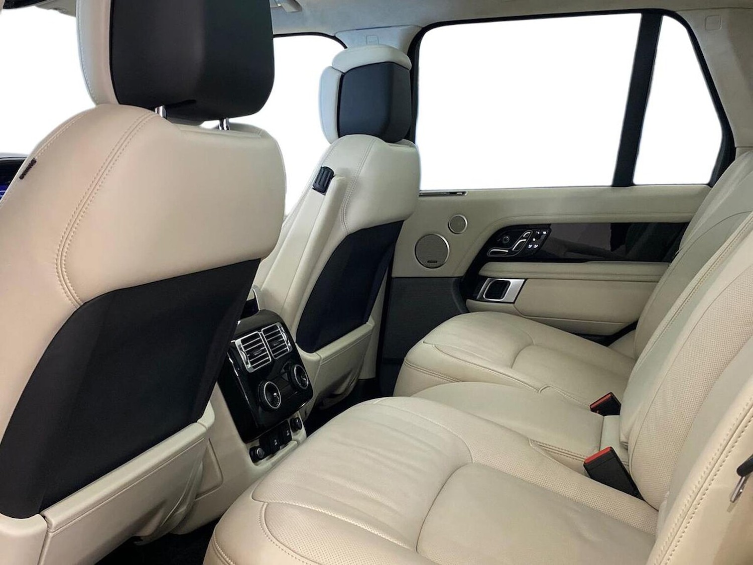 Used Land Rover Range Rover 2021 for sale - 76778311: Photo 4