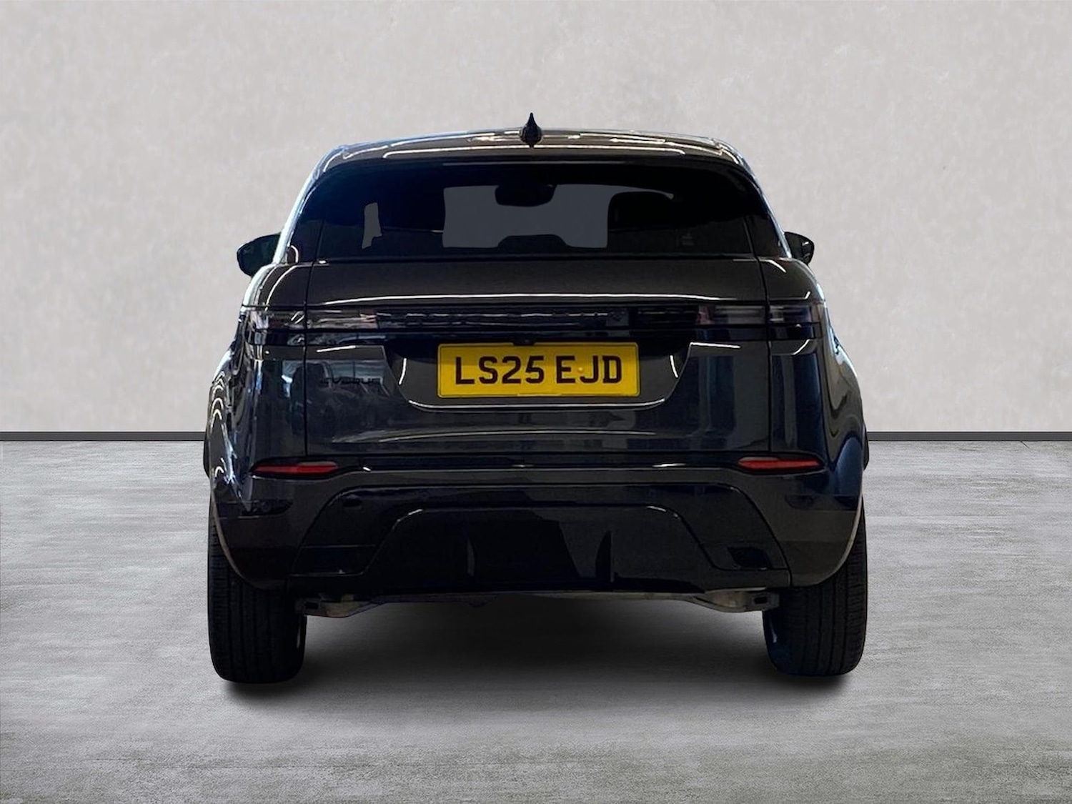 Used Land Rover Range Rover Evoque 2025 for sale - 78070632: Photo 6