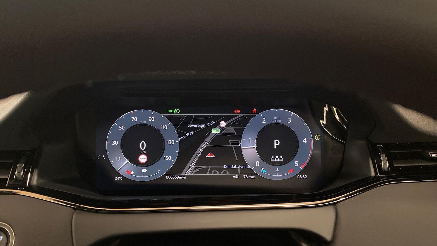 Used Land Rover Range Rover Evoque 2025 for sale - 78191421: Photo 16