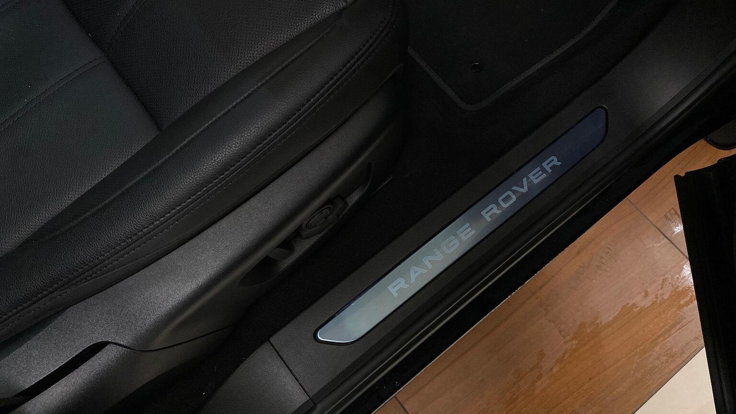 Used Land Rover Range Rover Evoque 2025 for sale - 78191421: Photo 31