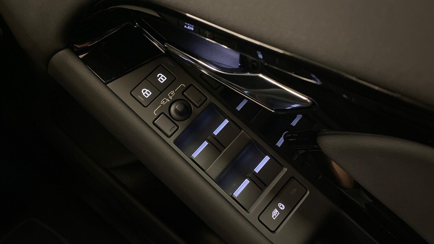 Used Land Rover Range Rover Evoque 2025 for sale - 78191421: Photo 37