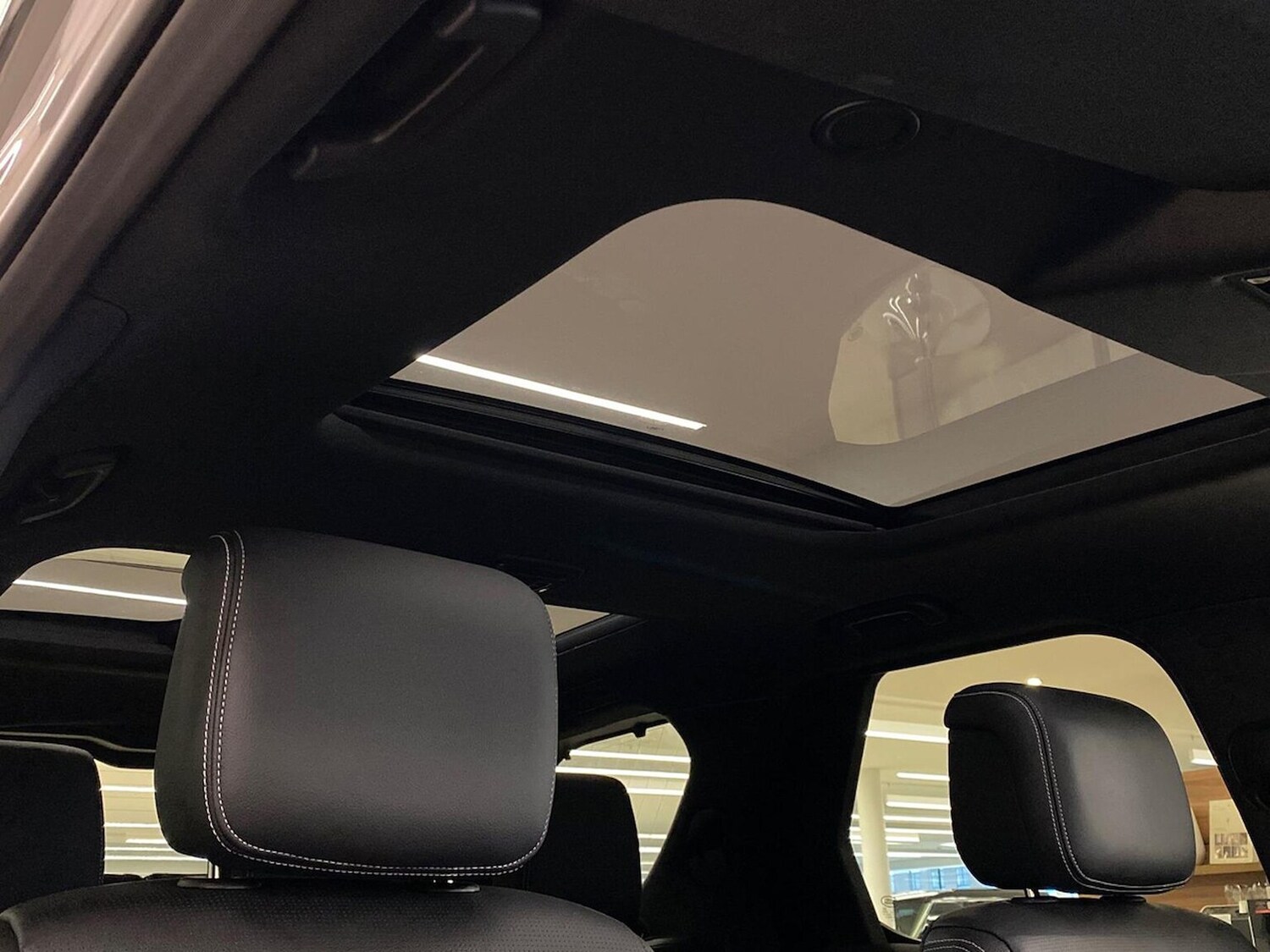 Used Land Rover Discovery 2025 for sale - 77489550: Photo 21