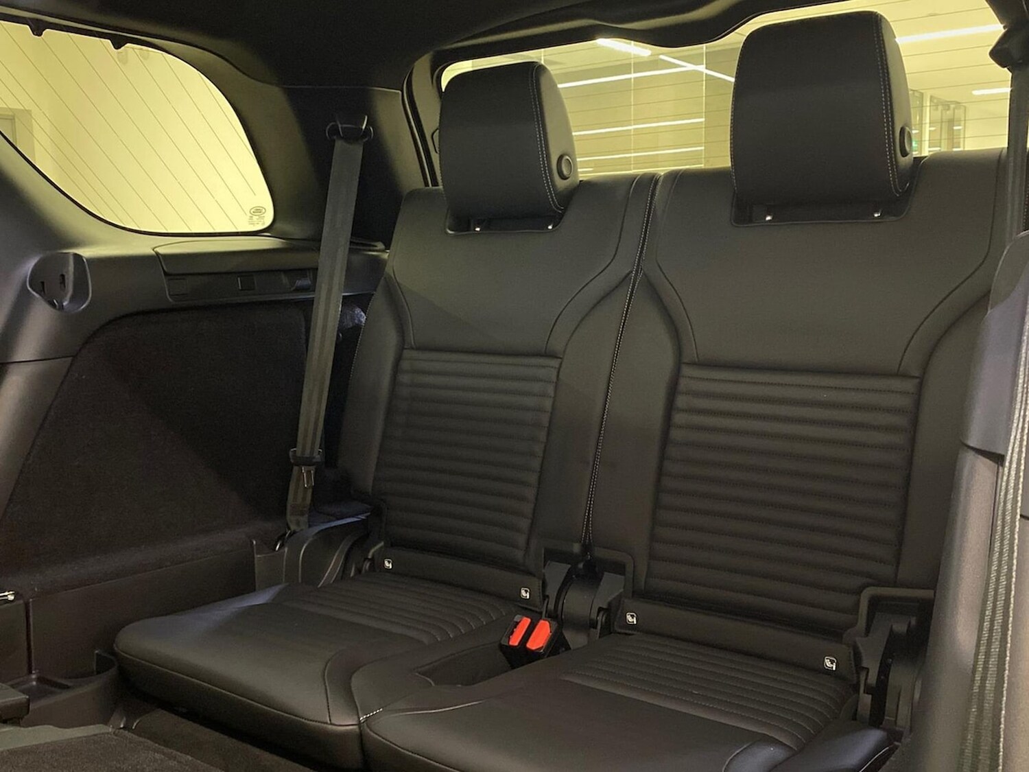 Used Land Rover Discovery 2025 for sale - 77489550: Photo 30