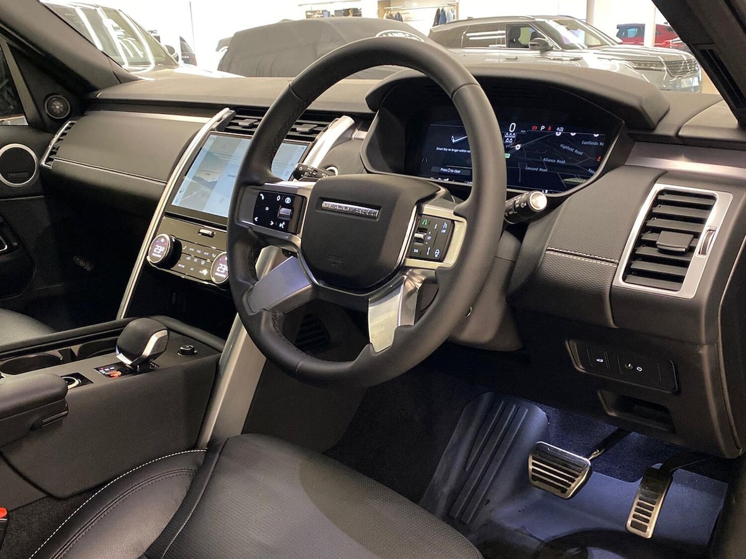 Used Land Rover Discovery 2025 for sale - 77489550: Photo 35