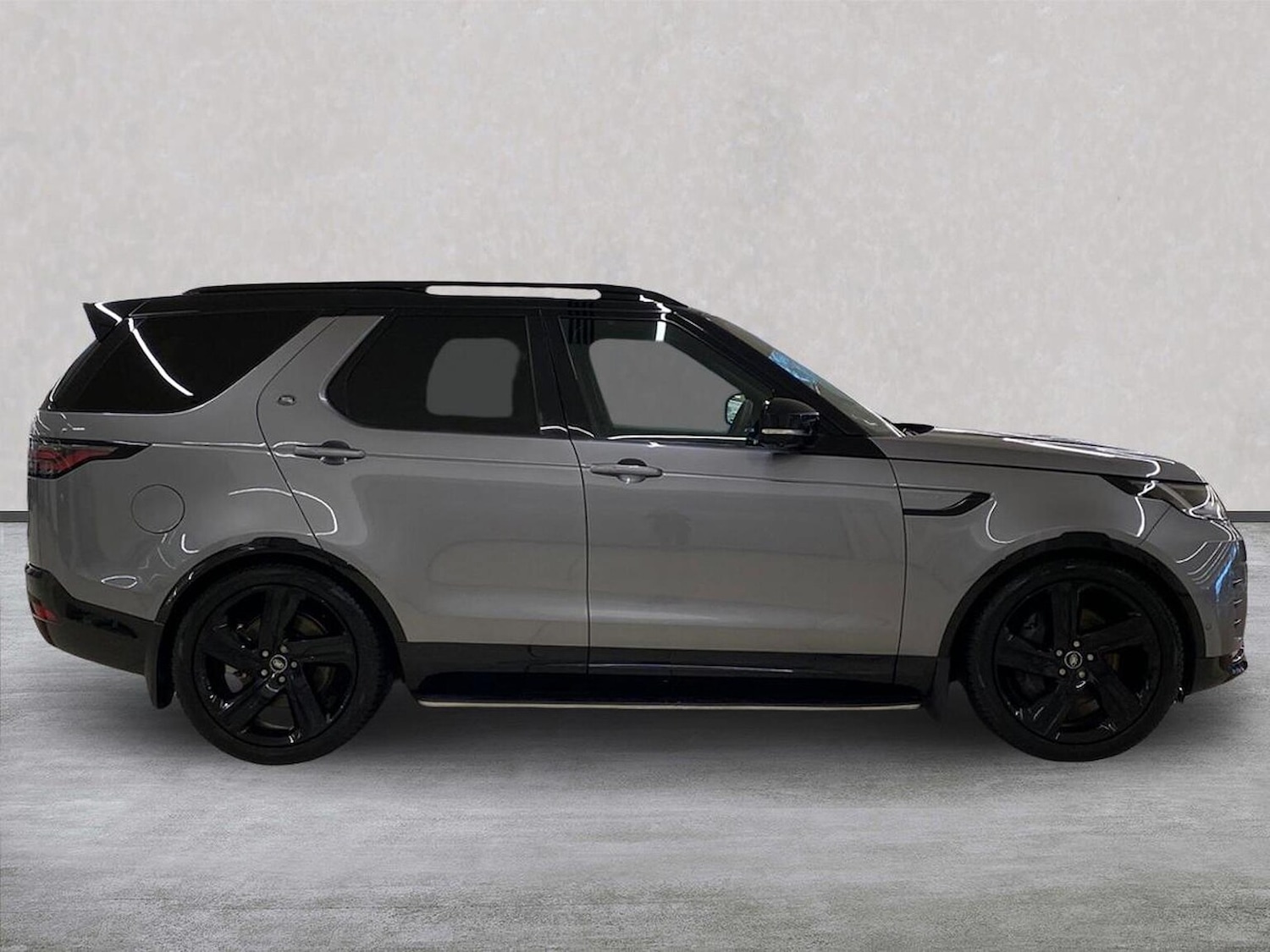 Used Land Rover Discovery 2025 for sale - 77489550: Photo 5