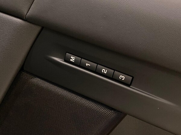Used Land Rover Range Rover Evoque 2025 for sale - 76091067: Photo 25