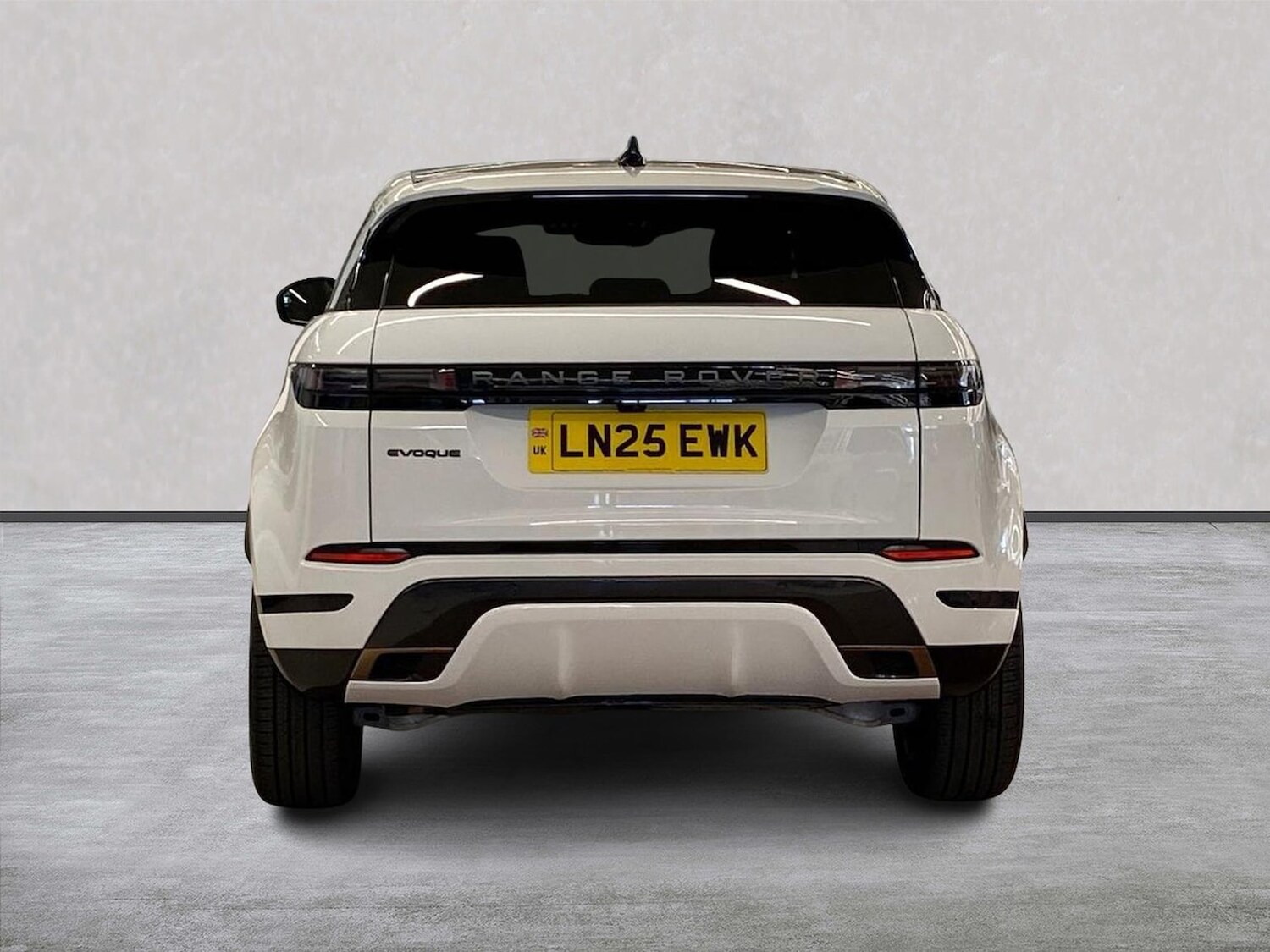 Used Land Rover Range Rover Evoque 2025 for sale - 76091067: Photo 6