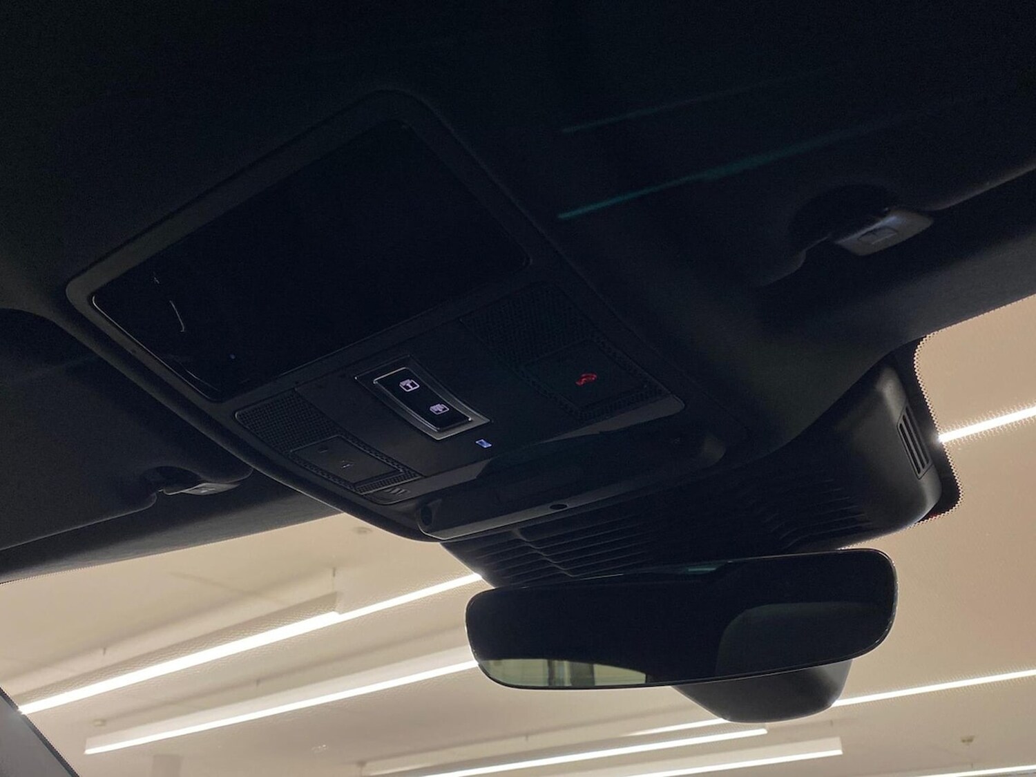 Used Land Rover Range Rover Evoque 2025 for sale - 78191581: Photo 25