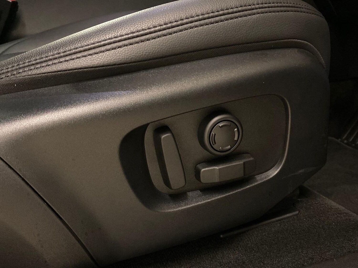 Used Land Rover Range Rover Evoque 2025 for sale - 78191581: Photo 37