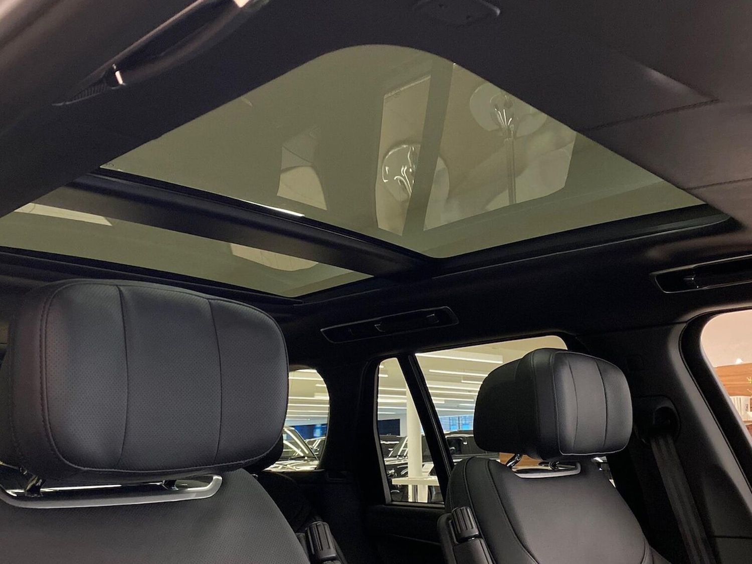 Used Land Rover Range Rover 2025 for sale - 77610105: Photo 21