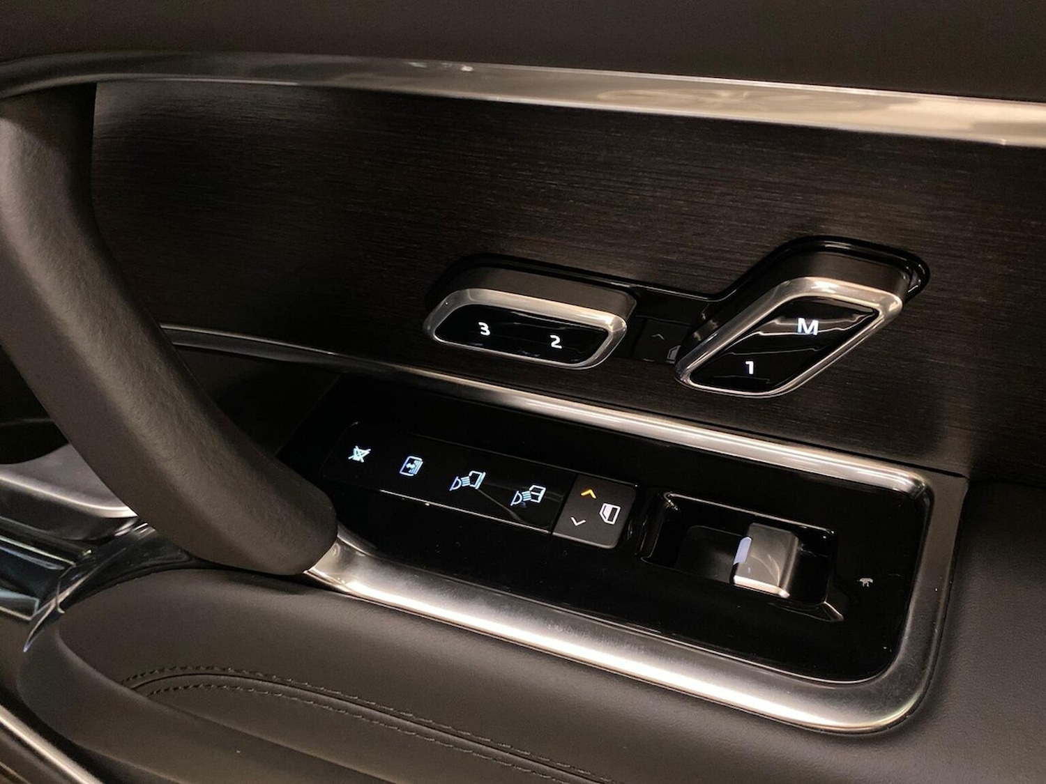 Used Land Rover Range Rover 2025 for sale - 77610105: Photo 30