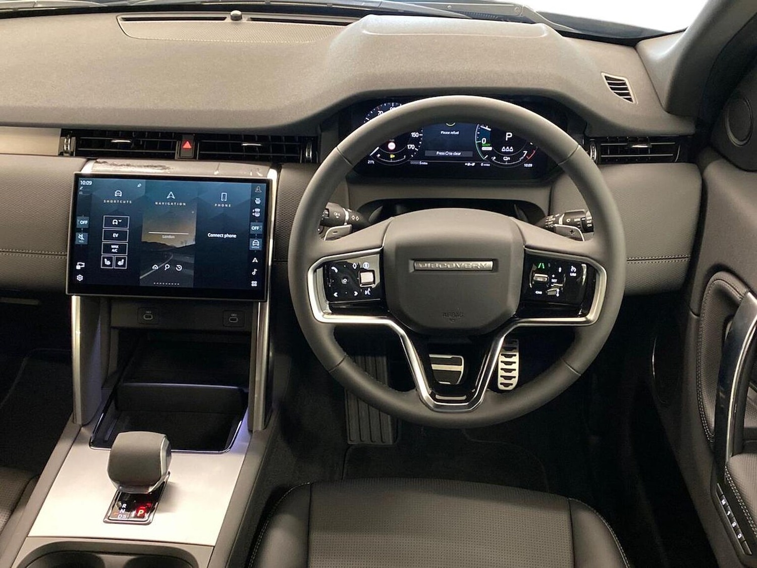 Used Land Rover Discovery Sport 2025 for sale - 77980042: Photo 15