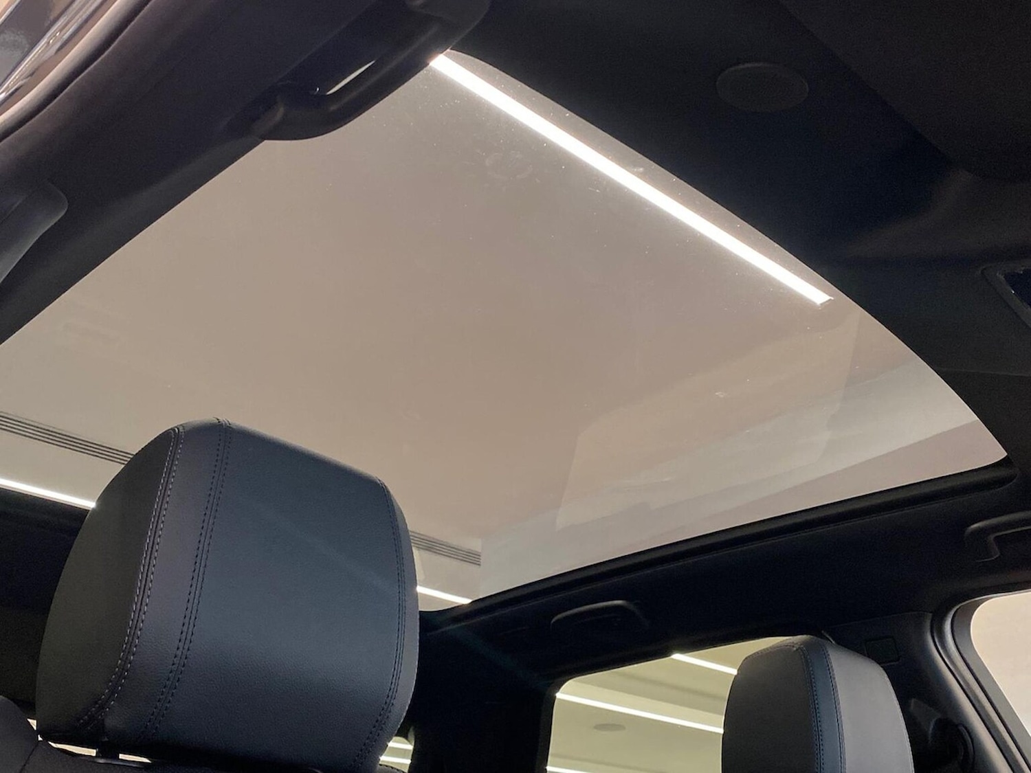 Used Land Rover Discovery Sport 2025 for sale - 77980042: Photo 21