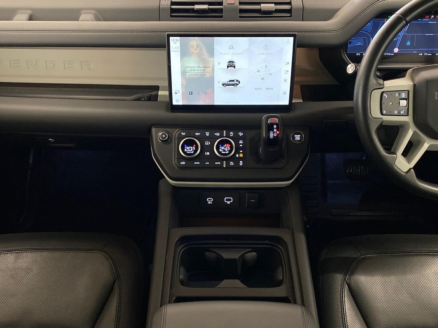 Used Land Rover Defender 2023 for sale - 76832033: Photo 14