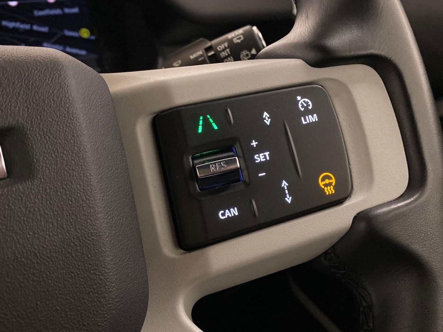 Used Land Rover Defender 2024 for sale - 76510774: Photo 35