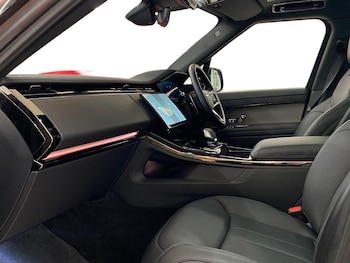 Used Land Rover Range Rover Sport 2025 for sale - 77759374: Photo