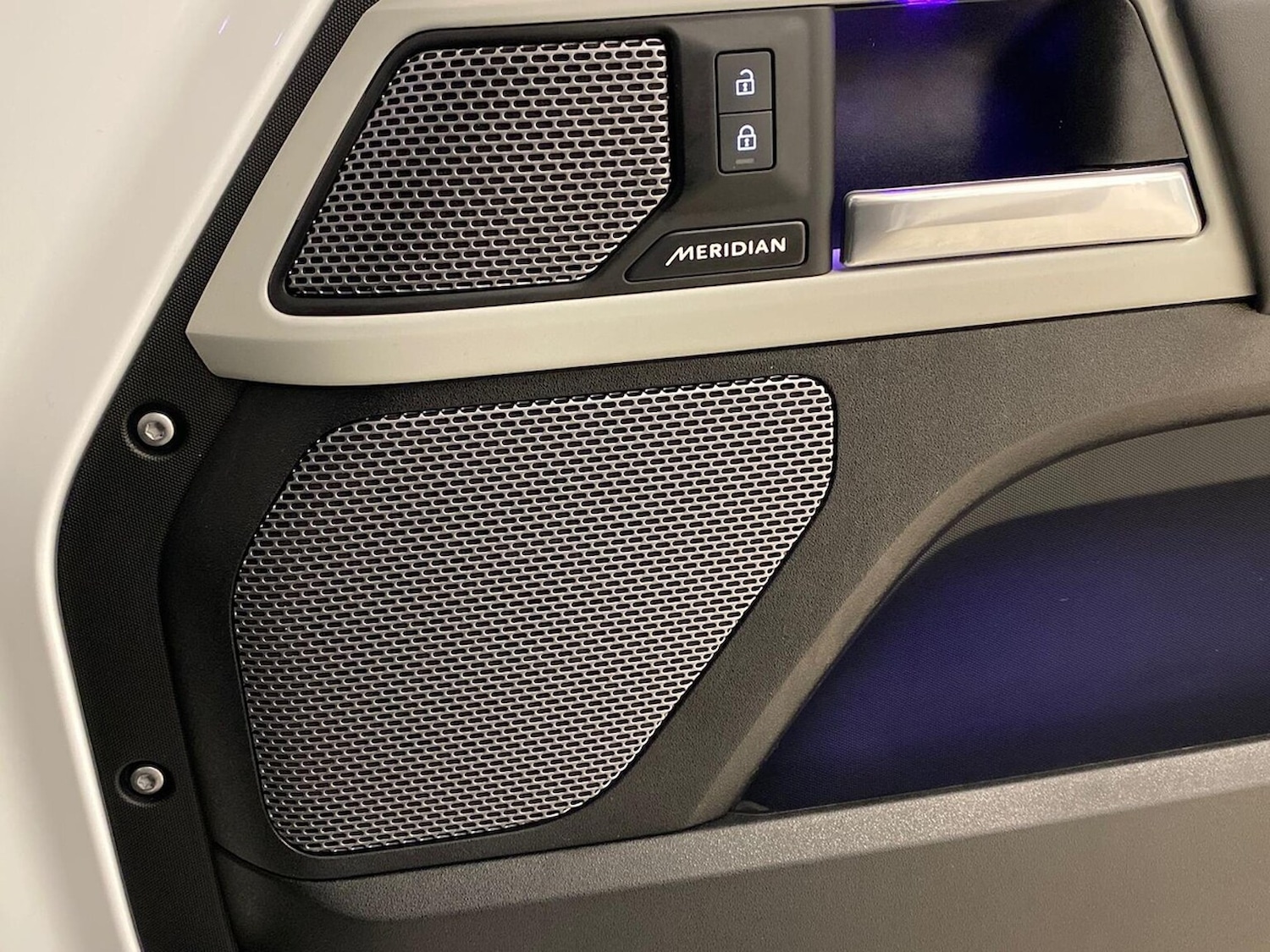 Used Land Rover Defender 2024 for sale - 78039333: Photo 24