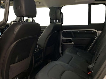 Used Land Rover Defender 2024 for sale - 78310486: Photo