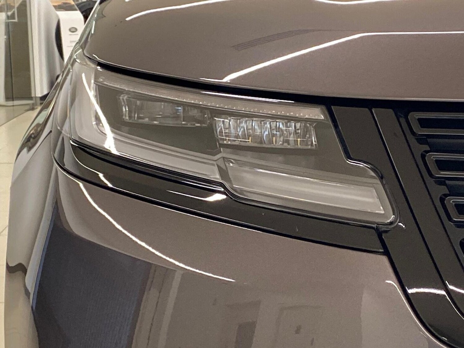 Used Land Rover Range Rover Velar 2023 for sale - 76149428: Photo 17