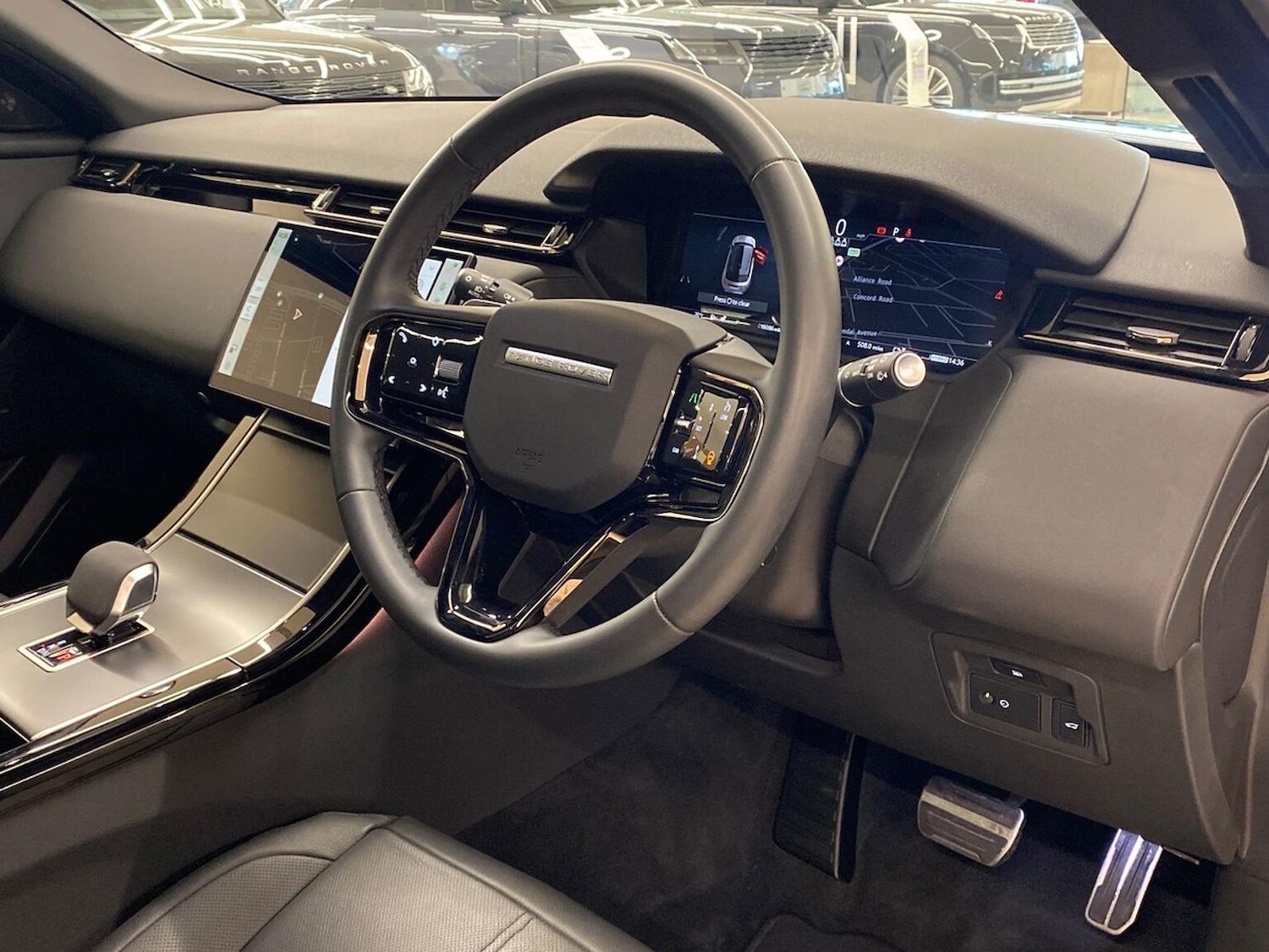Used Land Rover Range Rover Velar 2023 for sale - 76149428: Photo 38