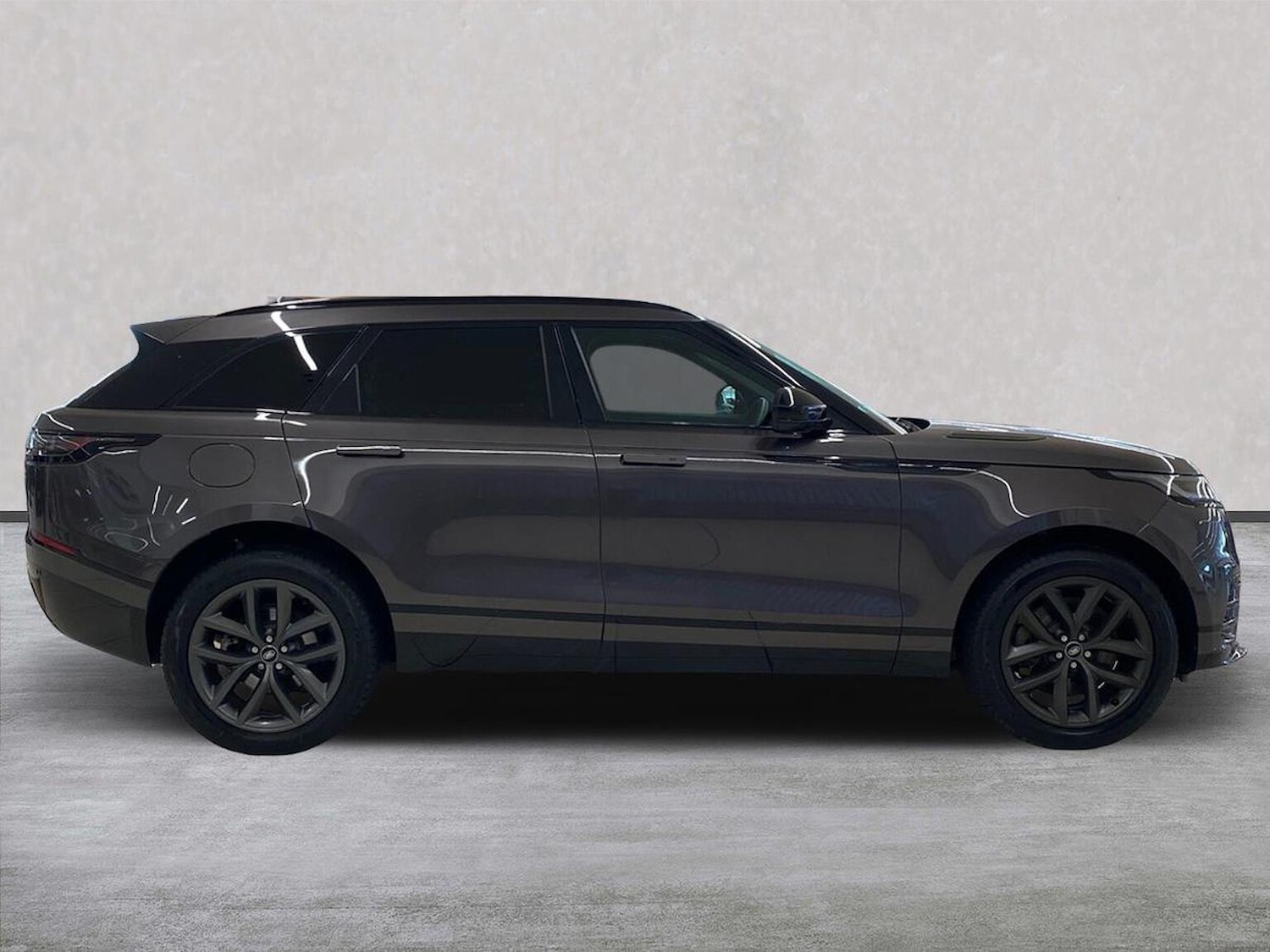 Used Land Rover Range Rover Velar 2023 for sale - 76149428: Photo 5