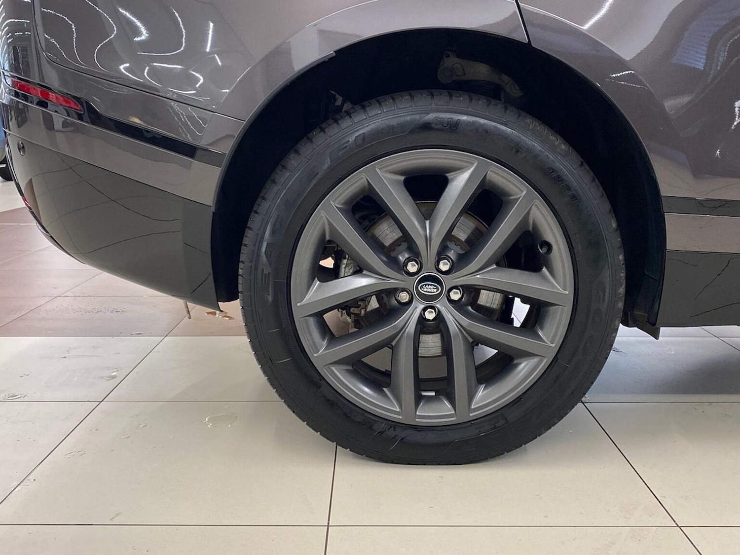 Used Land Rover Range Rover Velar 2023 for sale - 76149428: Photo 8