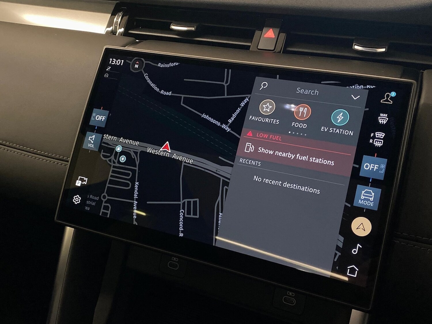 Used Land Rover Discovery Sport 2025 for sale - 76257838: Photo 11