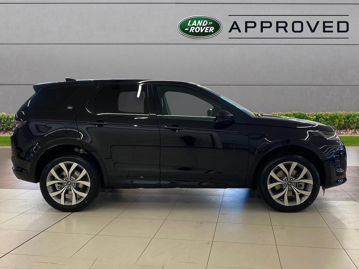 Used Land Rover Discovery Sport 2025 for sale - 76257838: Photo 5
