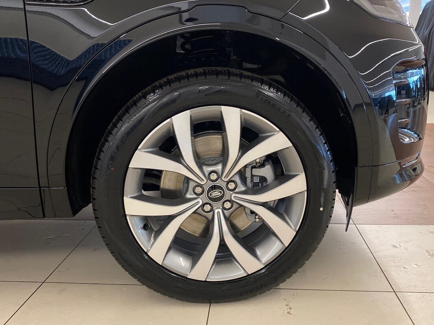 Used Land Rover Discovery Sport 2025 for sale - 76257838: Photo 8