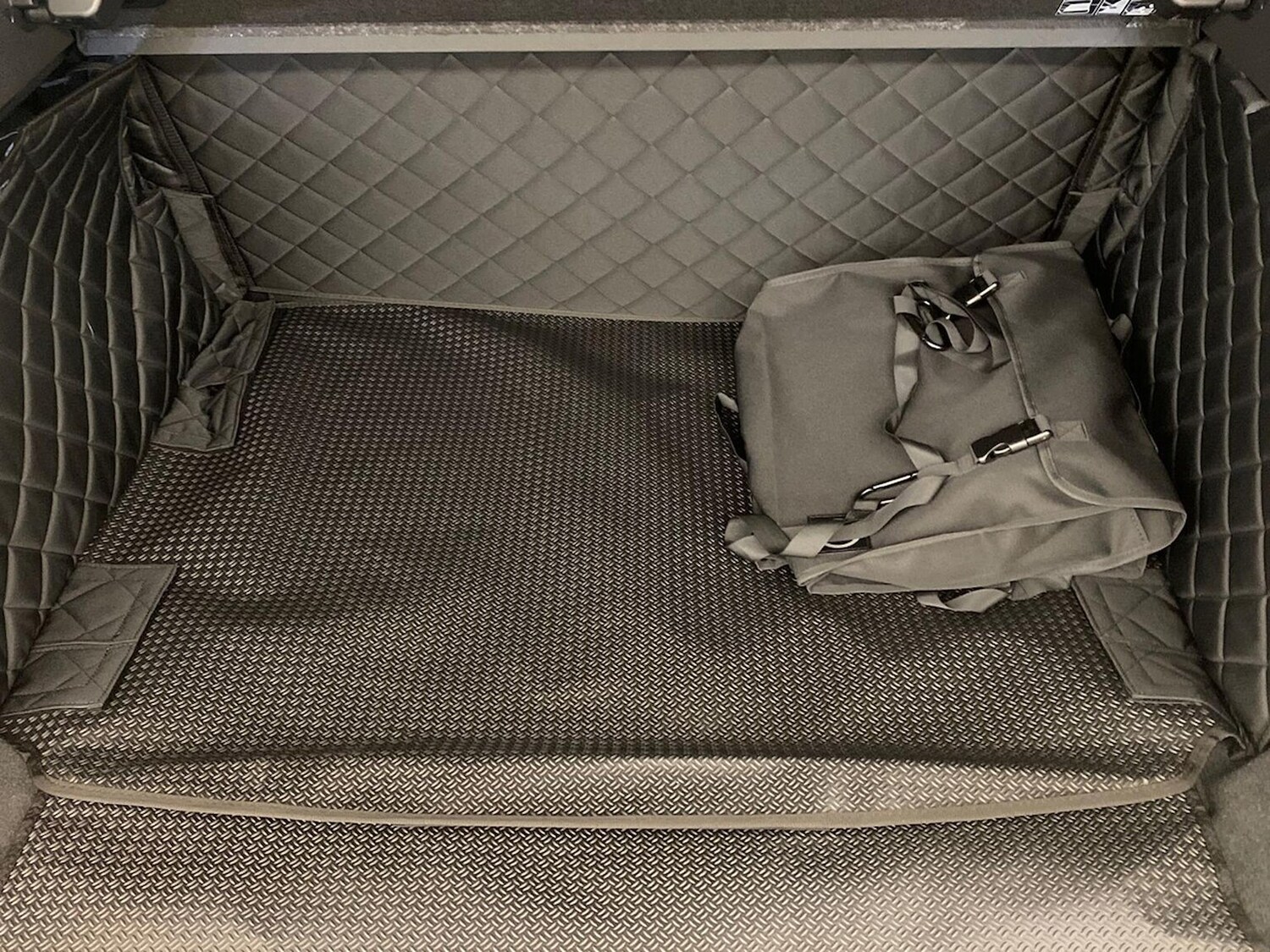 Used Land Rover Range Rover Evoque 2025 for sale - 77489536: Photo 10