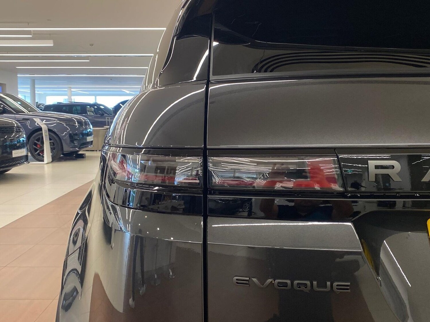 Used Land Rover Range Rover Evoque 2025 for sale - 77489536: Photo 26