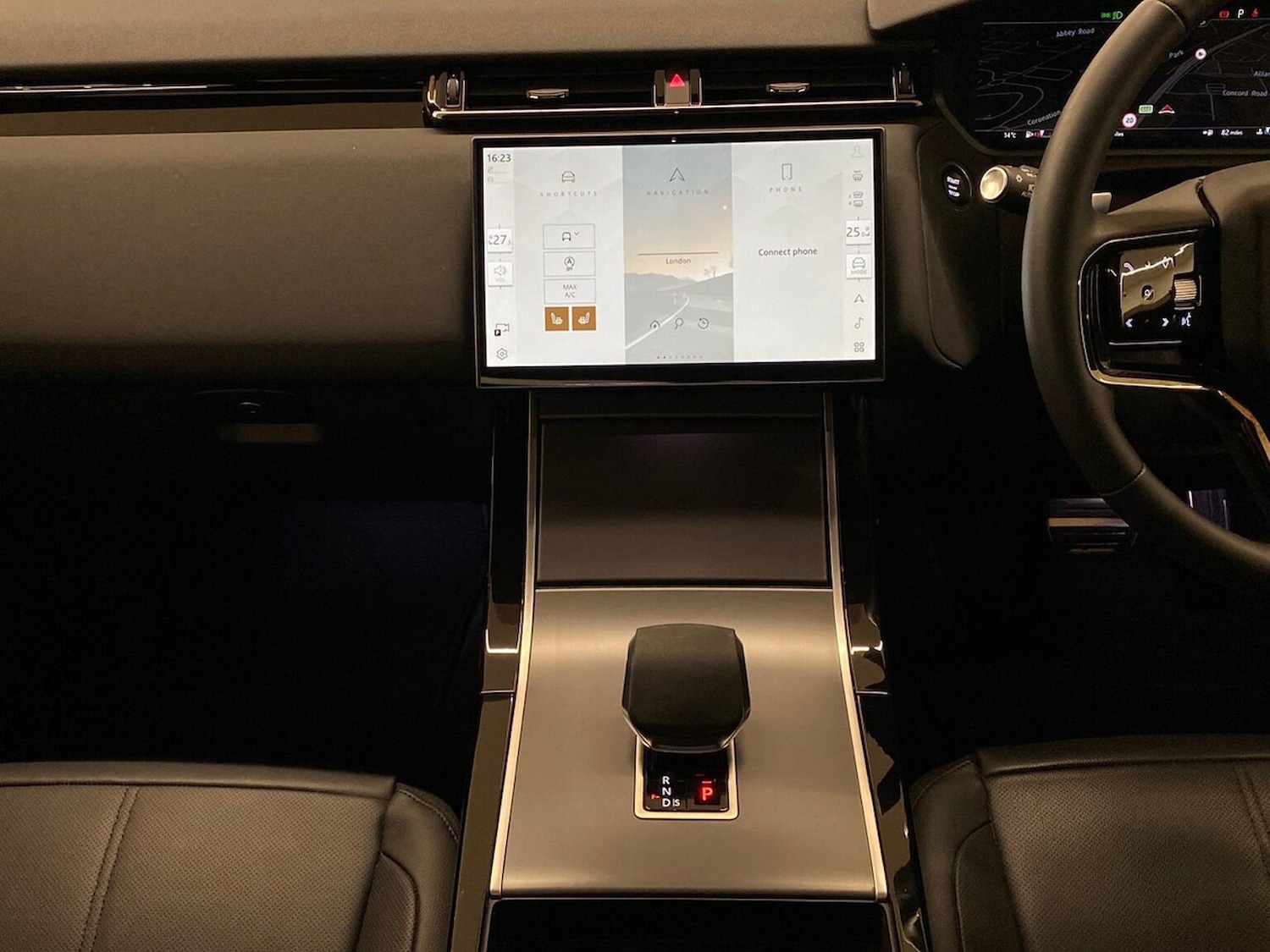 Used Land Rover Range Rover Velar 2023 for sale - 77089940: Photo 14