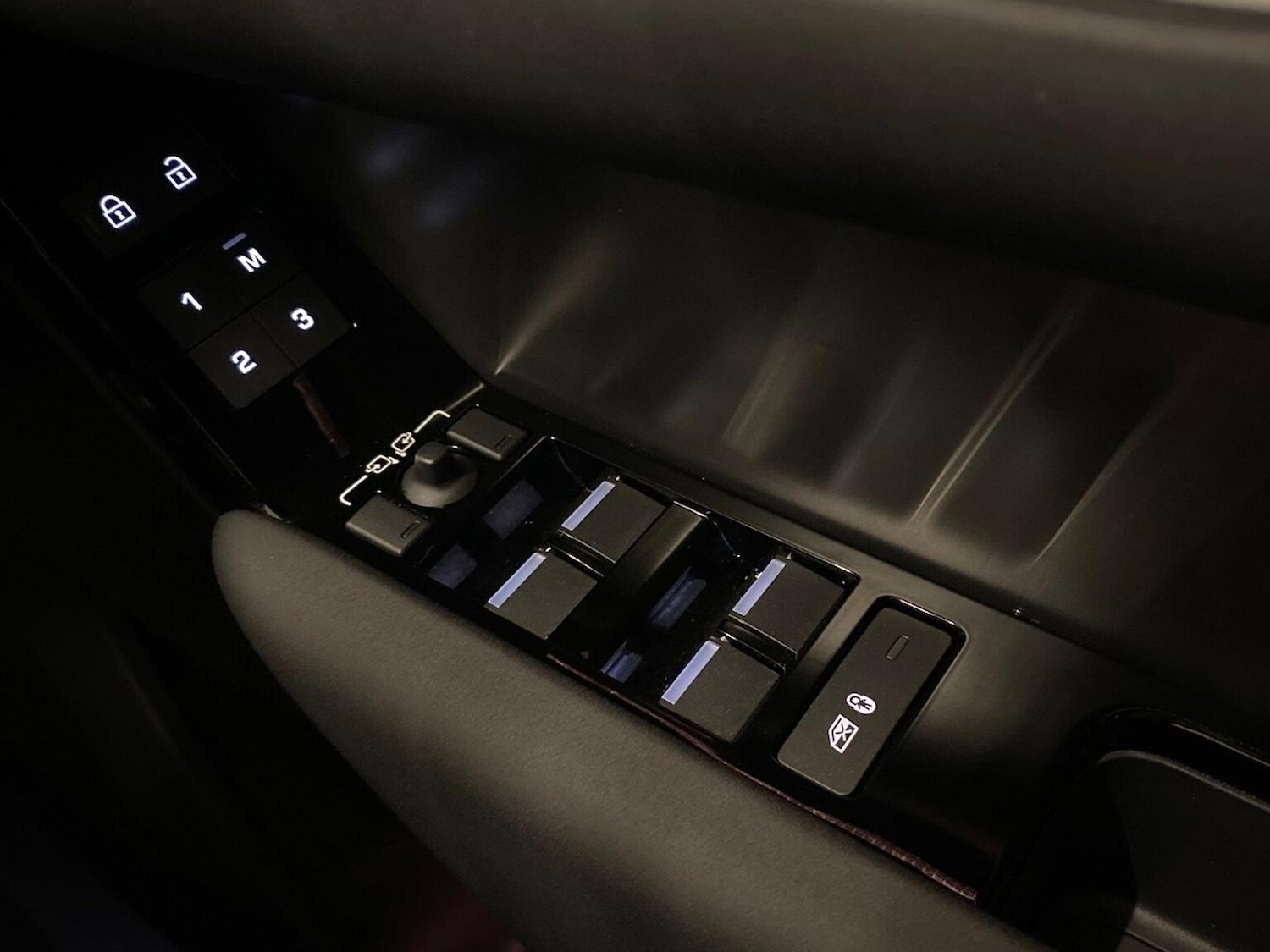 Used Land Rover Range Rover Velar 2023 for sale - 77089940: Photo 41