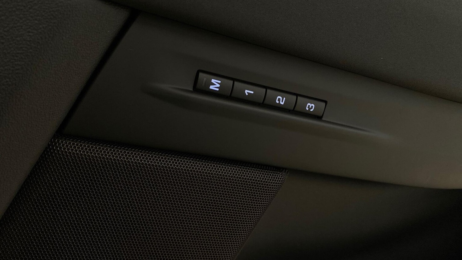 Used Land Rover Range Rover Evoque 2025 for sale - 78191413: Photo 25