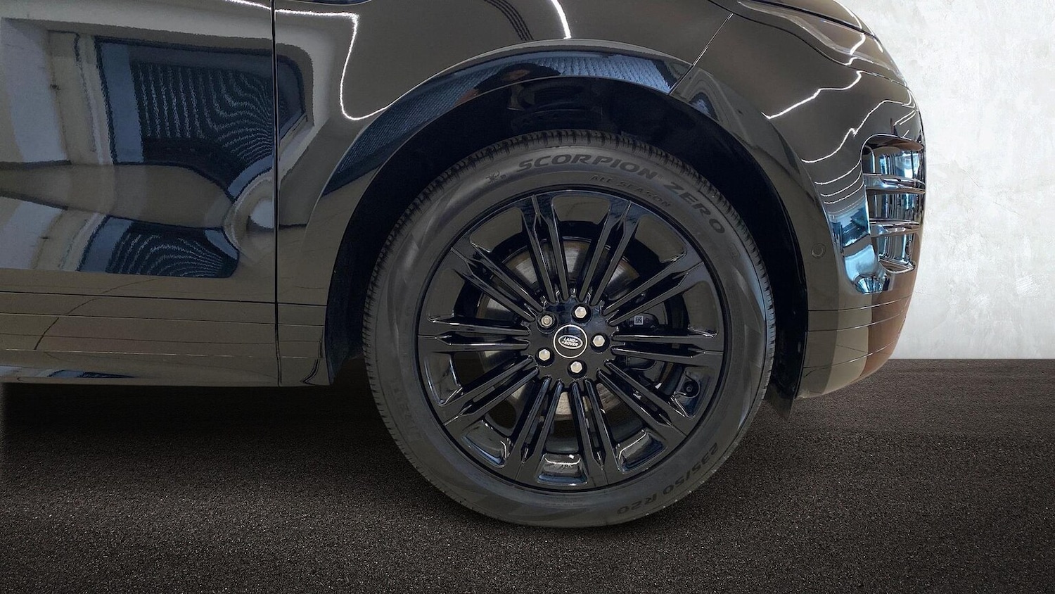 Used Land Rover Range Rover Evoque 2025 for sale - 78191413: Photo 8