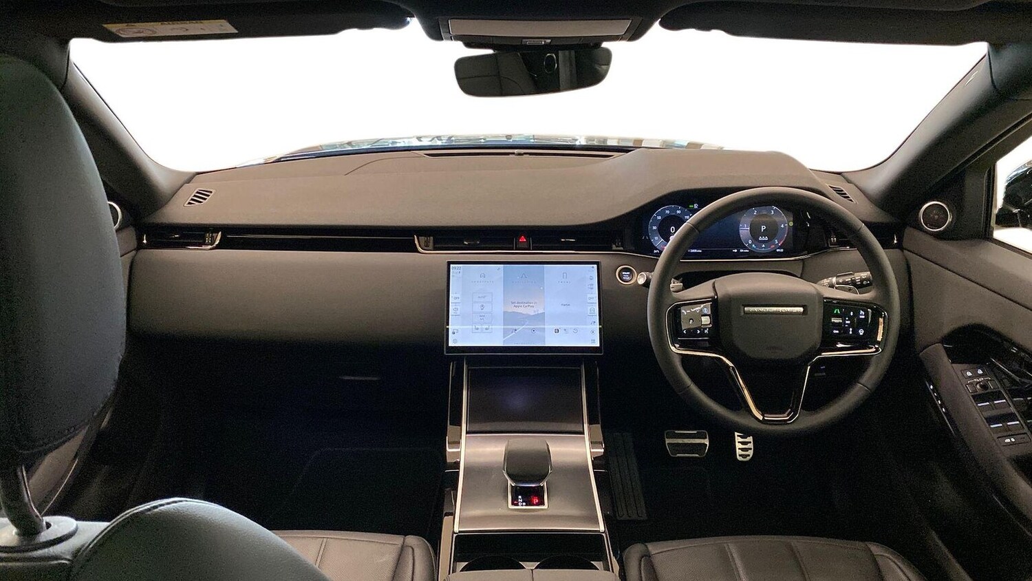 Used Land Rover Range Rover Evoque 2025 for sale - 78191413: Photo 9