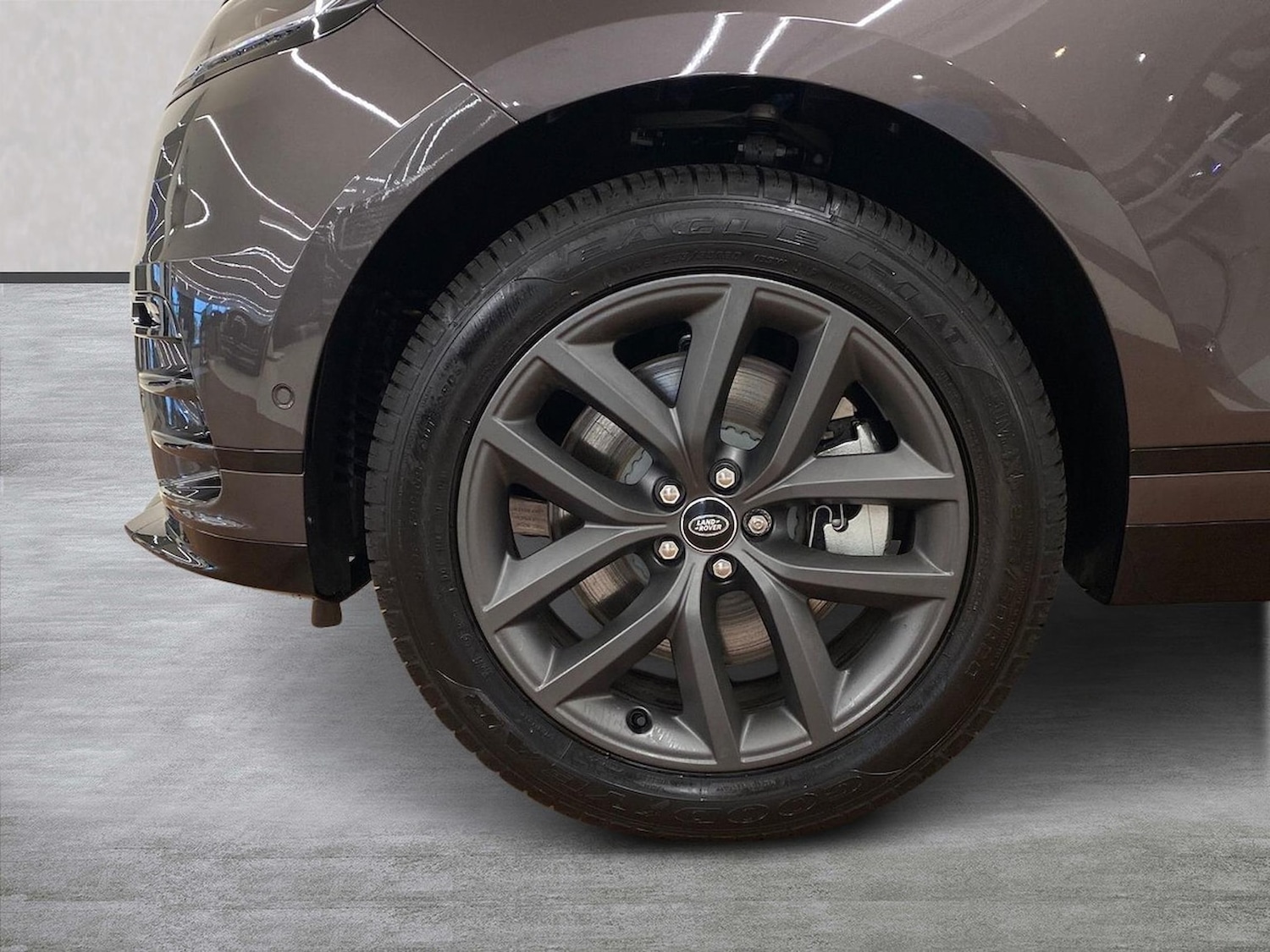 Used Land Rover Range Rover Velar 2025 for sale - 76583242: Photo 8