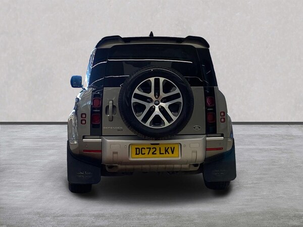 Used Land Rover Defender 2022 for sale - 76093602: Photo 6