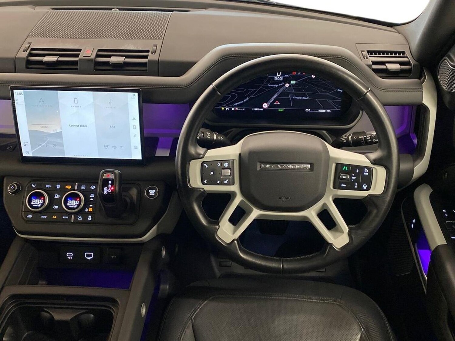 Used Land Rover Defender 2024 for sale - 77489466: Photo 15