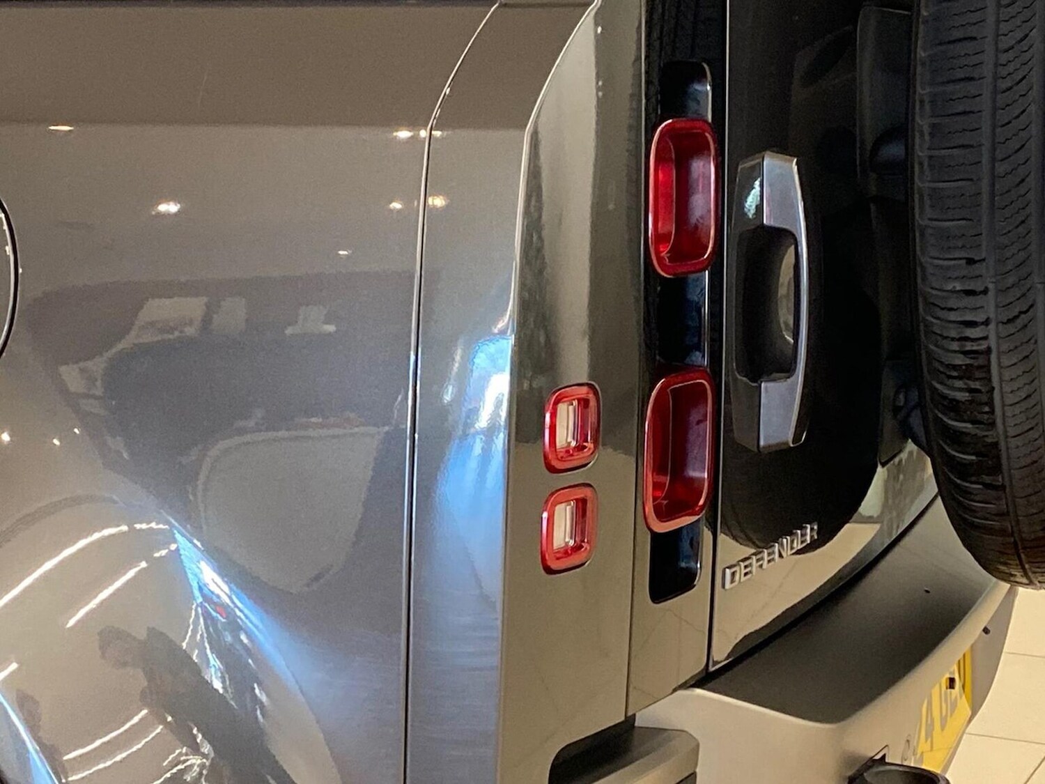 Used Land Rover Defender 2024 for sale - 77489466: Photo 19