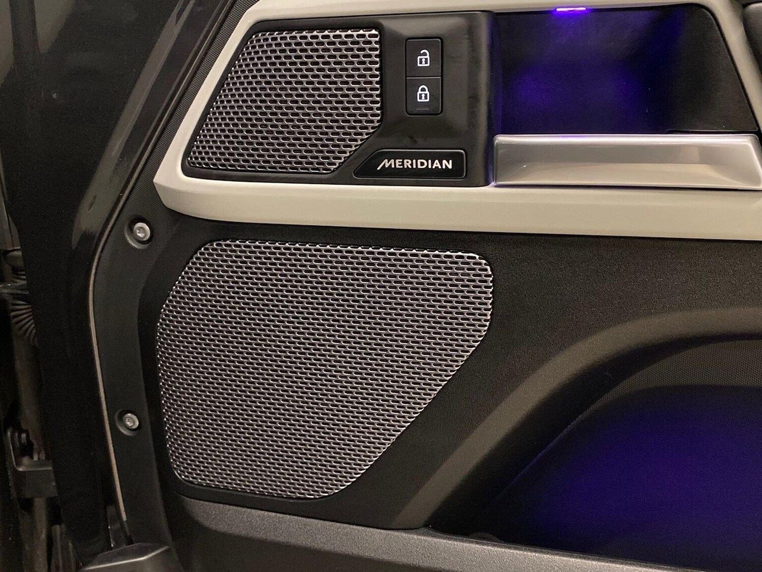 Used Land Rover Defender 2024 for sale - 77489466: Photo 24