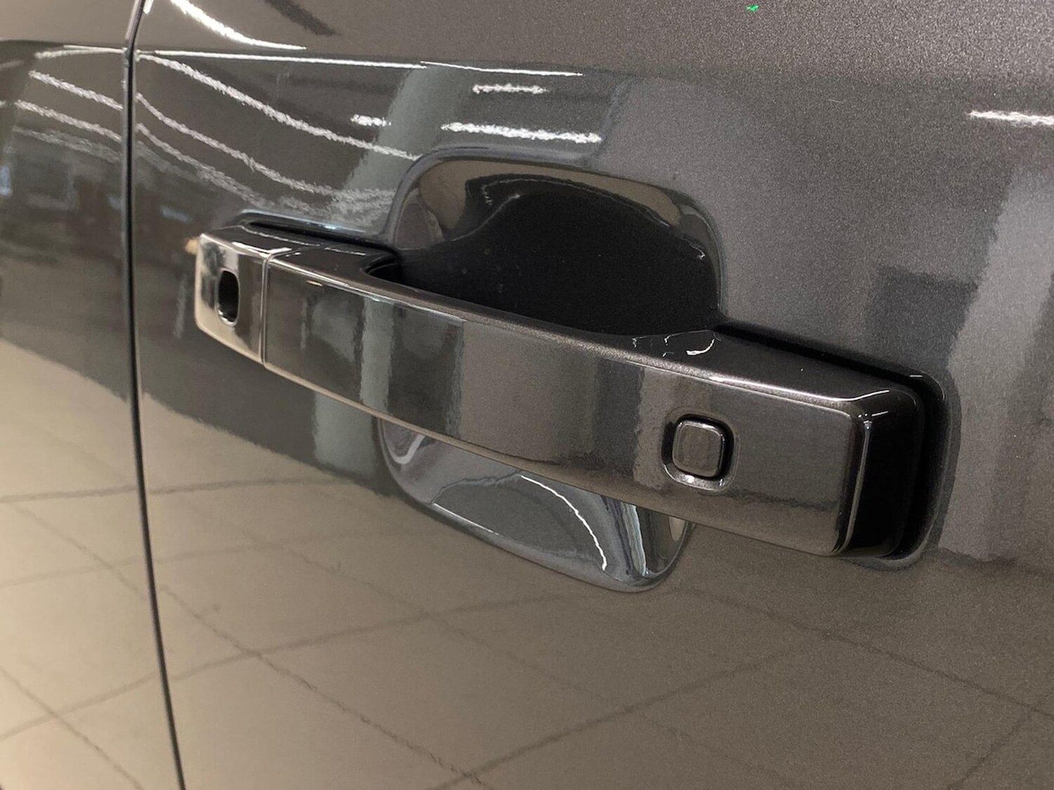 Used Land Rover Defender 2024 for sale - 77489466: Photo 32